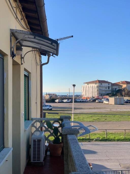 Loft Sul Mare Appartement Marina Di Pisa Buitenkant foto